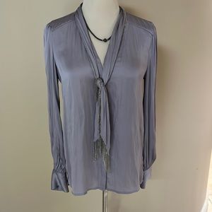 Paige Lilac Gray NWT Silky Blouse w/ Chain Embellished Scarf. XS